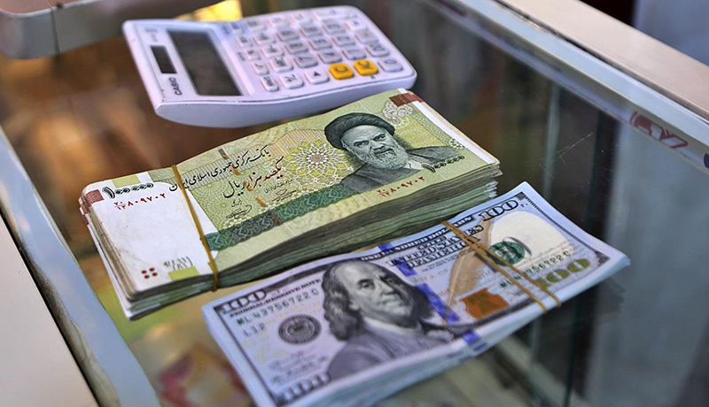 دلار در سراشیب سقوط